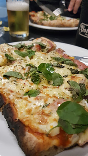 Opinii despre La Calabria Restaurante în Rivera - Gastronomía y hostelería