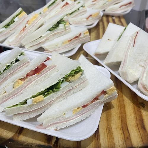 Comentarii opinii despre Panaderia y confiteria Ricolonia