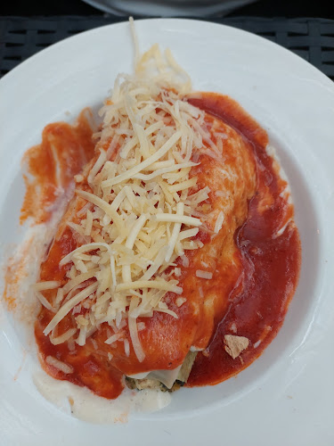 Ituzaingó 222, 70000 Col. del Sacramento, Departamento de Colonia