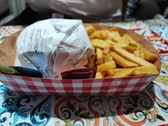 Burger House - Pizzería Hamburguesas en Toledo - Minas