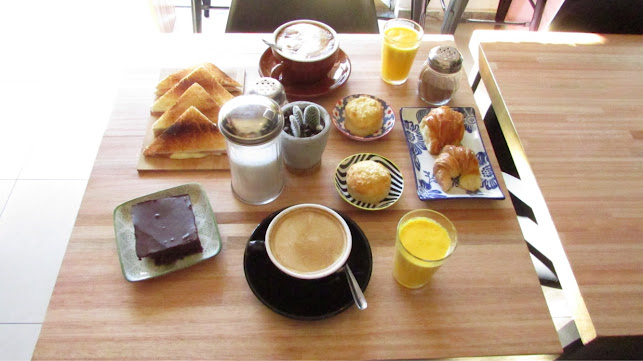 Opinii despre Café Doré în Montevideo - Gastronomía y hostelería