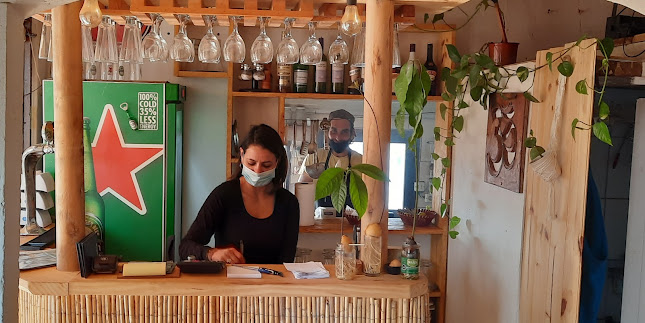 Opinii despre La Terracita în Punta del Diablo - Gastronomía y hostelería