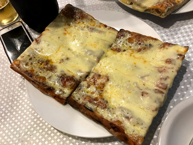 Pizzería La Pizza - Gastronomía y hostelería
