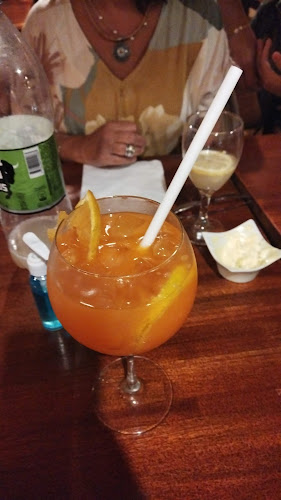 Cavern Restaurante - Salto