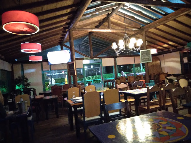 Opinii despre Pizzería Tomate y Queso în Punta del Este - Gastronomía y hostelería