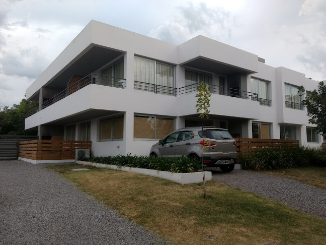 Opinii despre Sol Y Luna în Col. del Sacramento - Gastronomía y hostelería