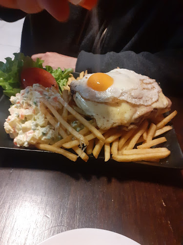 Comentarii opinii despre Chivitos eme