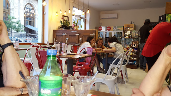 El Palacio Café & Cocina.