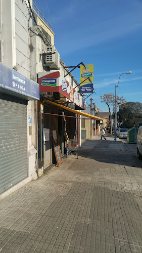 4V3H+CCX, Av. Mariscal Francisco Solano López, 11400 Montevideo, Departamento de Montevideo