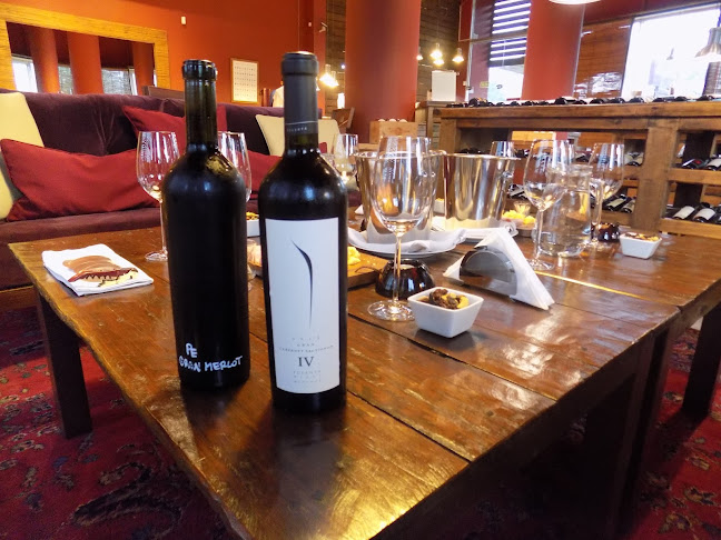 Opinii despre Grand Cru S.A. în Punta del Este - Gastronomía y hostelería