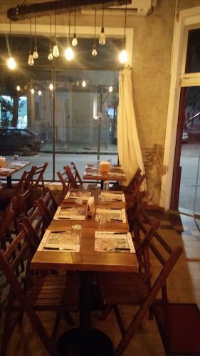 Opinii despre Las Carmelitas Casa De Empanadas în Carmelo - Gastronomía y hostelería