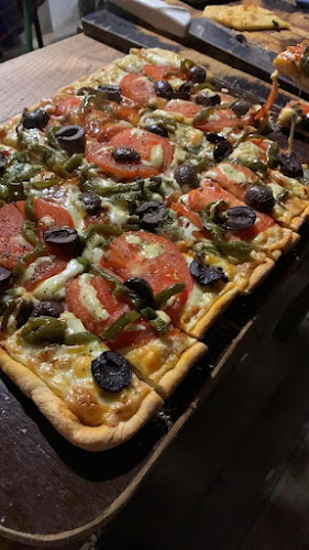 Pizzas Como Maná - Gastronomía y hostelería