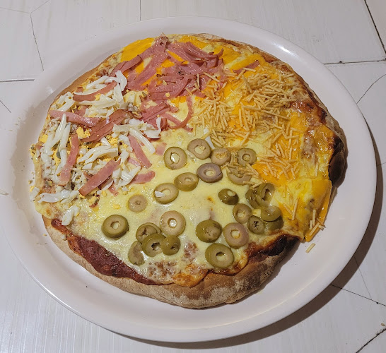 Comentarii opinii despre Rotiseria y Pizzería Nuestras Delicias