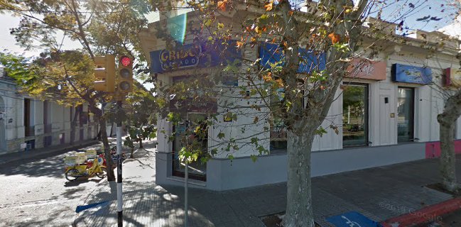 Sabroso - Helados, Jugos Naturales y Comida Rápida