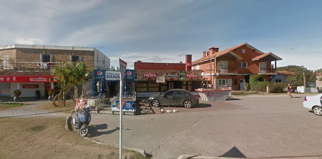 Rotisería y pizzeria A 1 TOKE