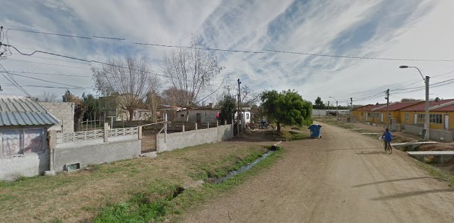 Peru, n° 13 entre, Barranquilla y, 15900 18 de Mayo, Departamento de Canelones