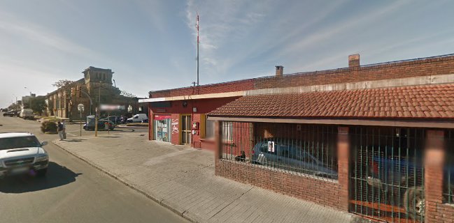 Panadería & Confitería King Pan - En las clásicas "5 esquinas"